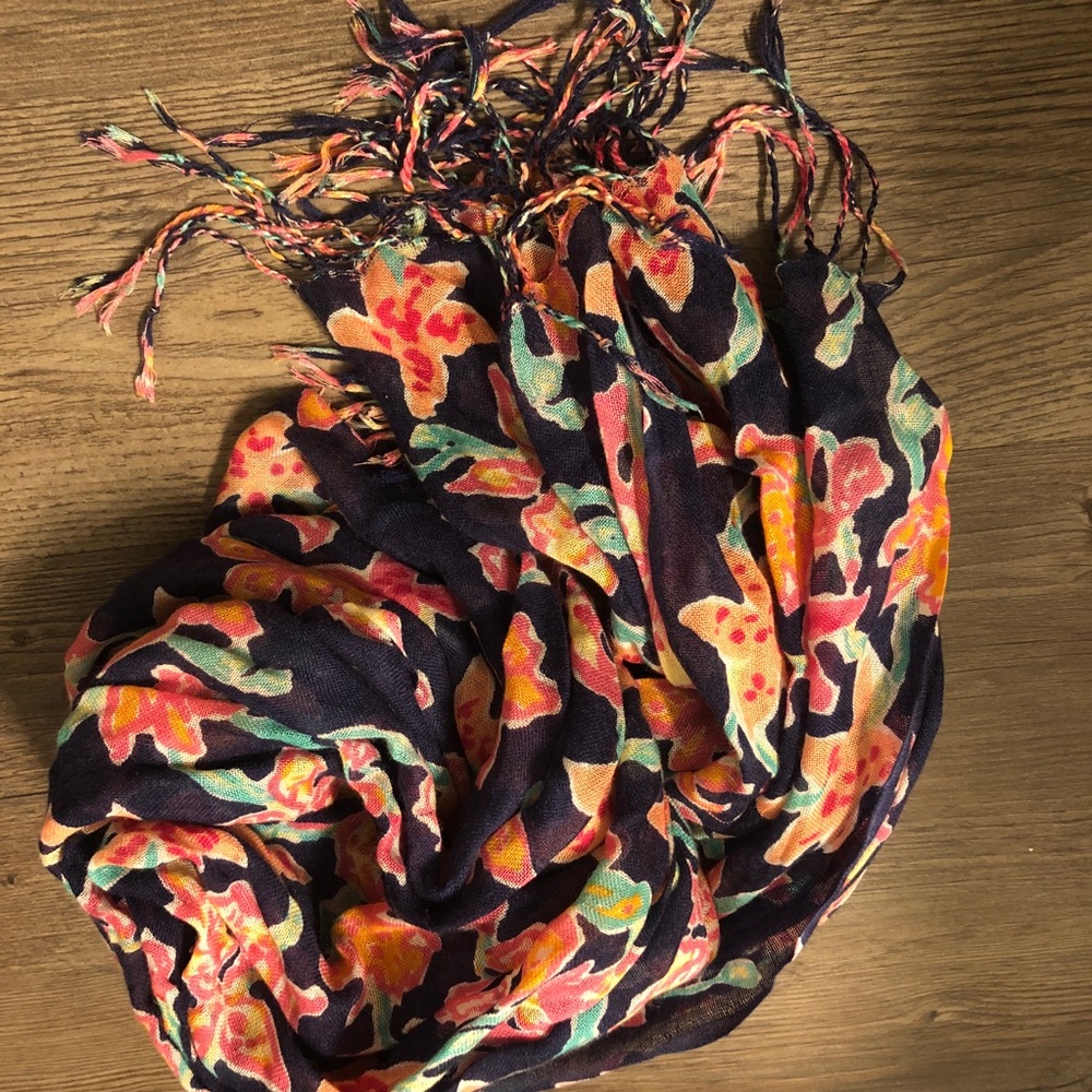 Lilly Pulitzer Murfee Scarf